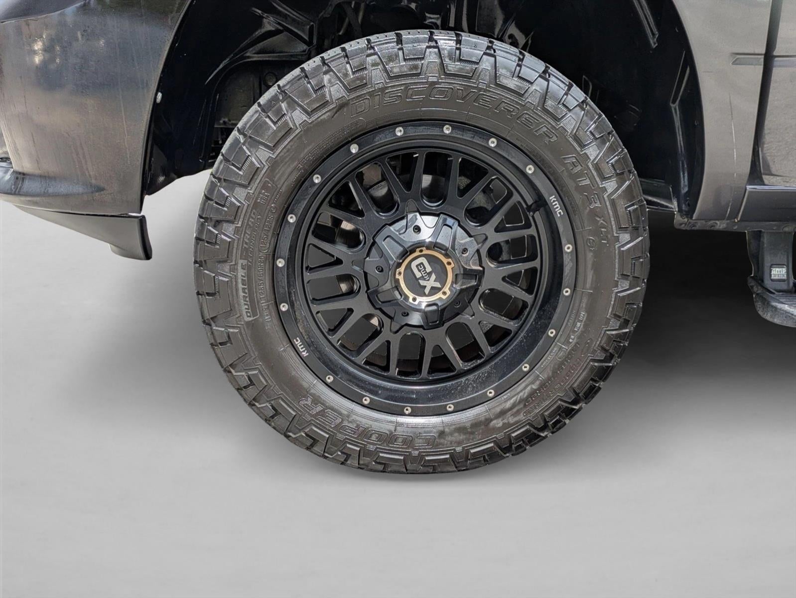 2017 RAM 1500 Express 4x2 Crew Cab 5'7" Box