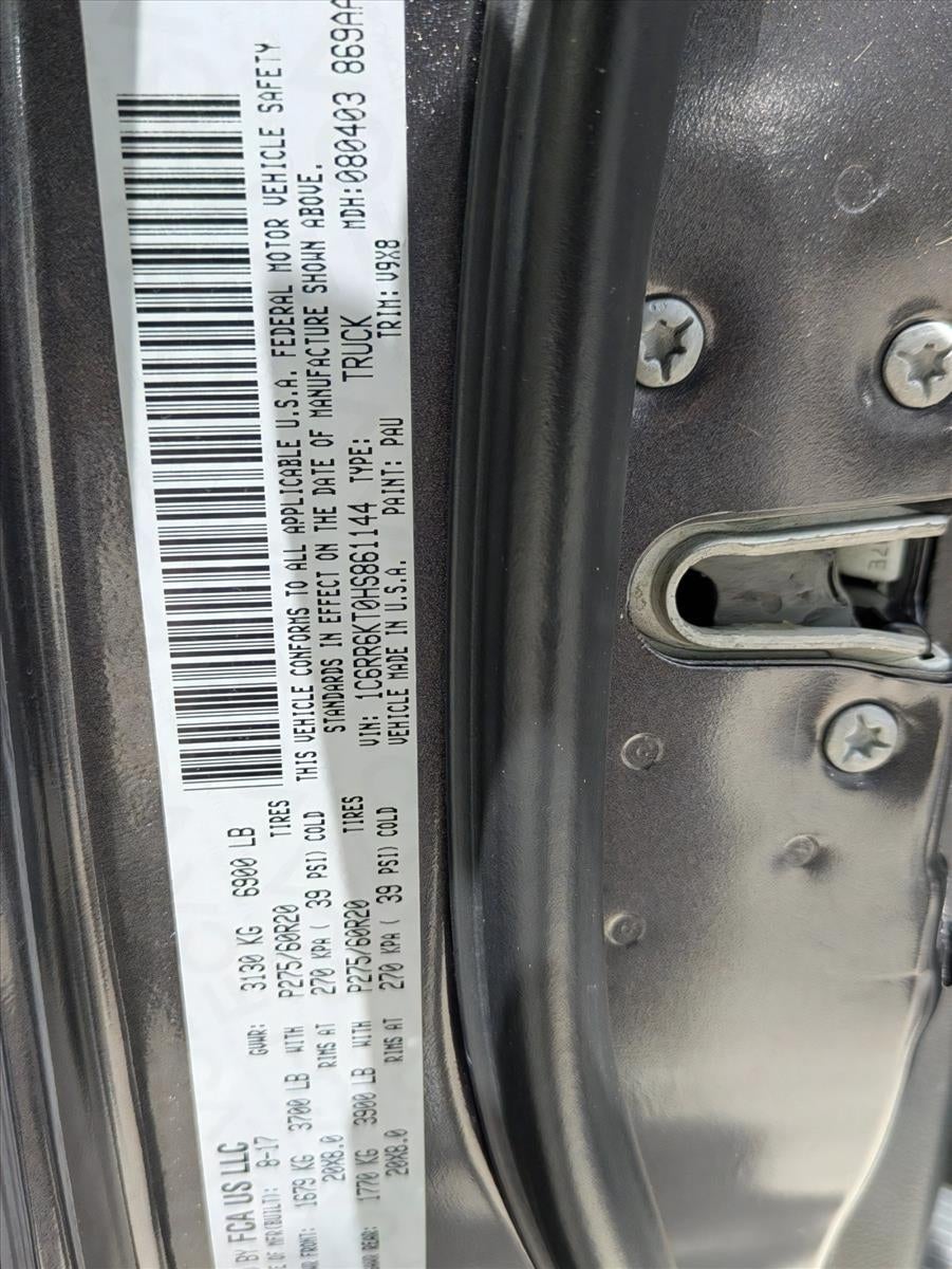 2017 RAM 1500 Express 4x2 Crew Cab 5'7" Box