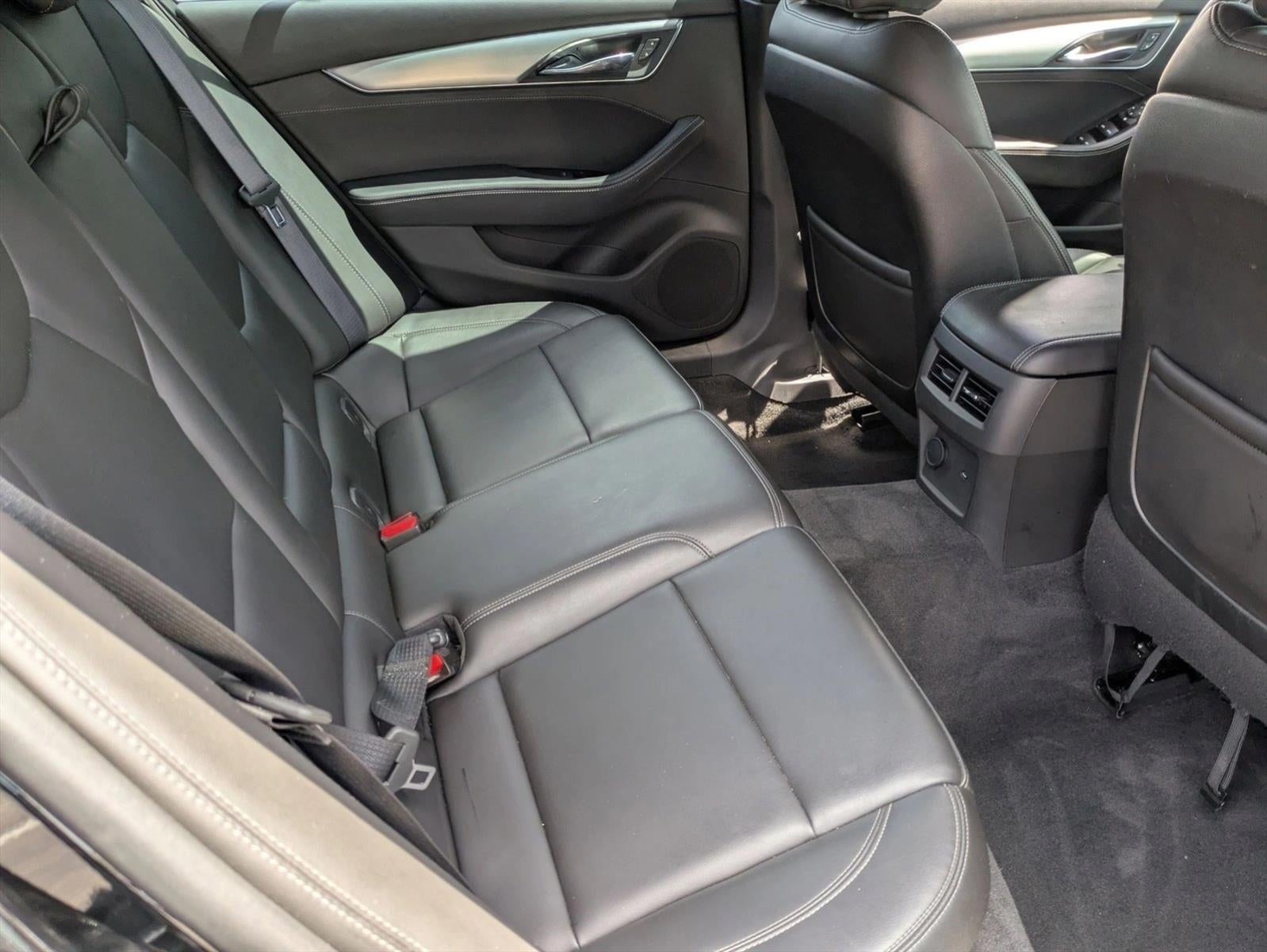 2023 Cadillac CT5 4dr Sdn Luxury