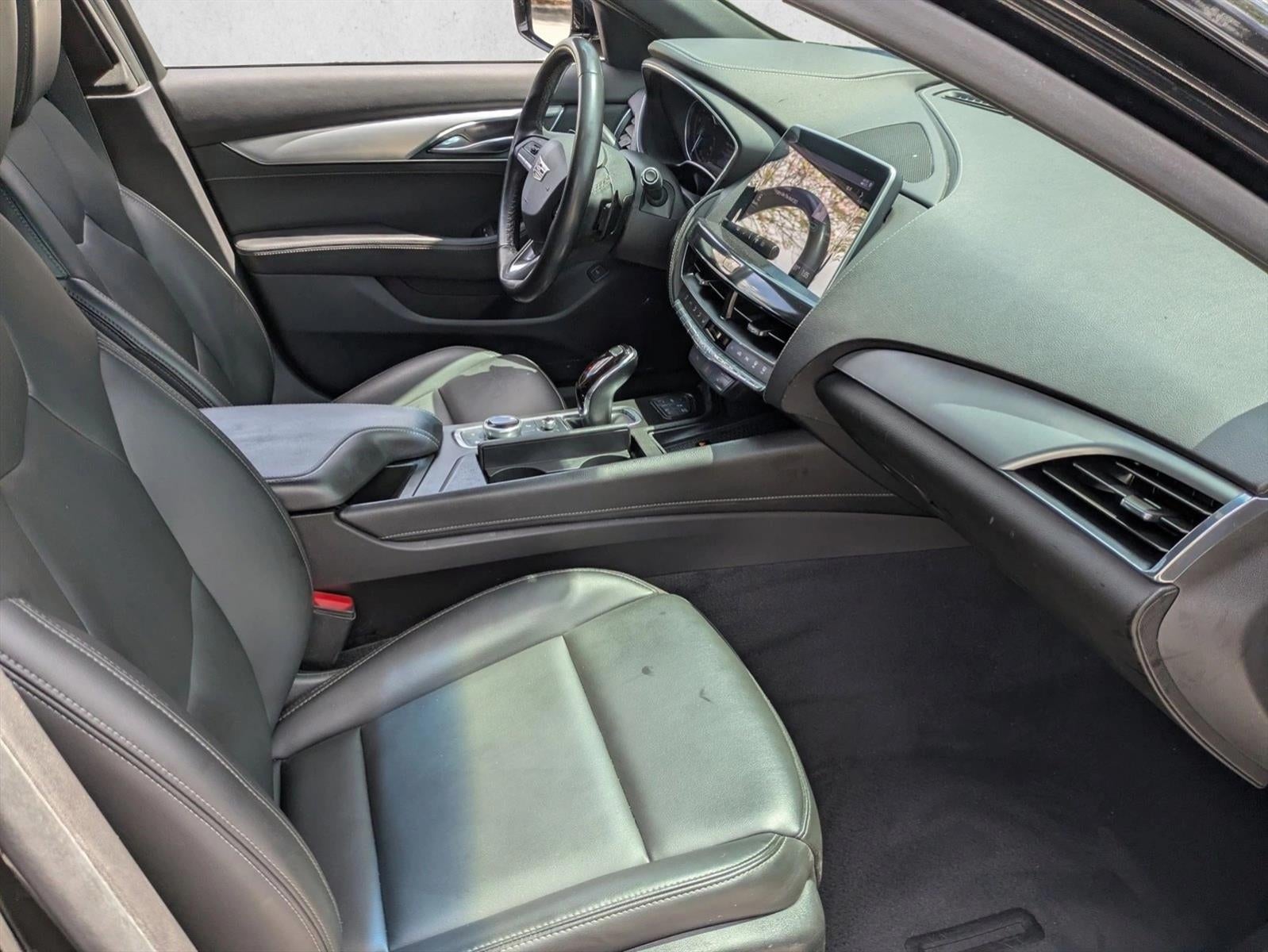 2023 Cadillac CT5 4dr Sdn Luxury