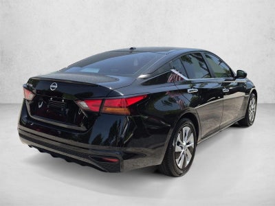 2025 Nissan Altima S FWD