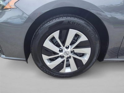 2025 Nissan Altima S FWD