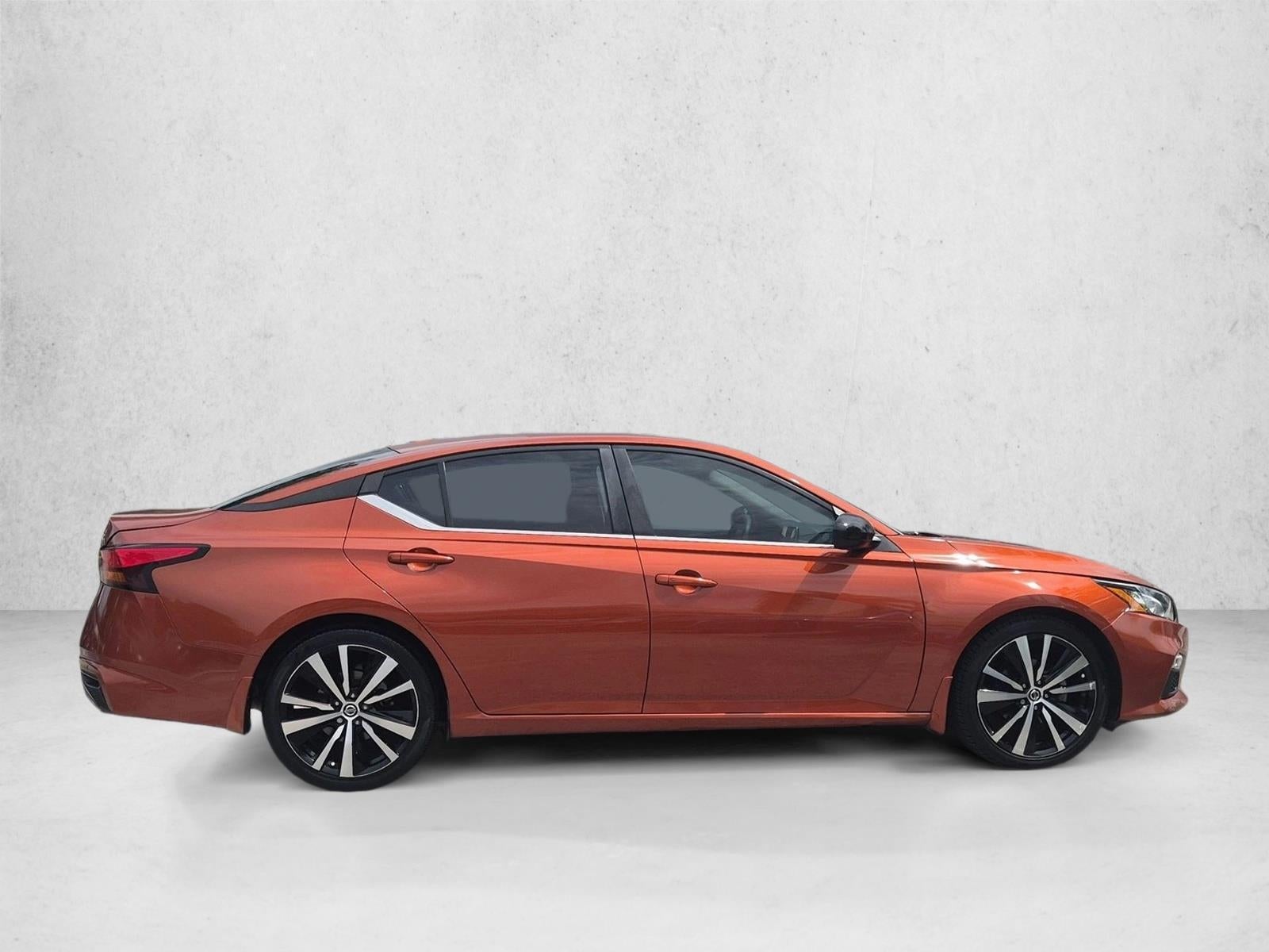 2021 Nissan Altima 2.5 SR Sedan
