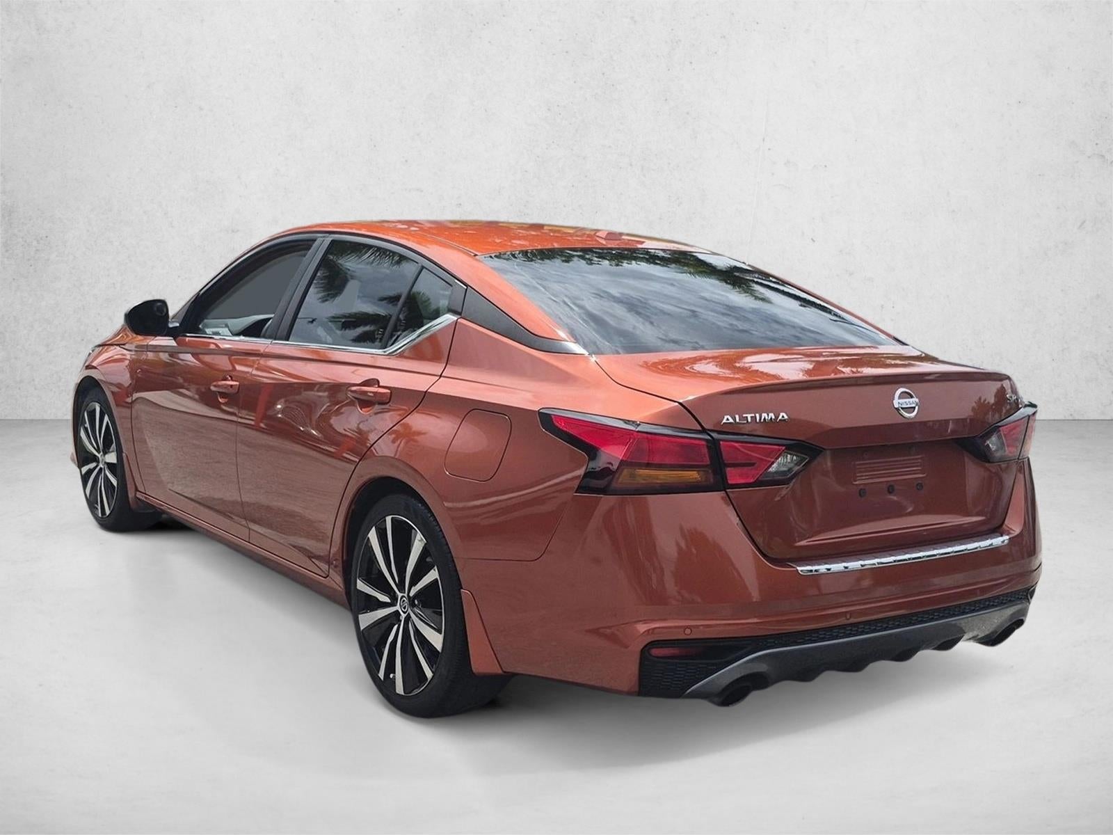 2021 Nissan Altima 2.5 SR Sedan