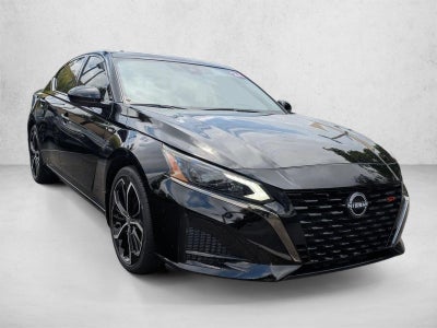 2024 Nissan Altima 2.5 SR Sedan