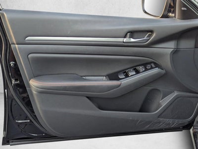 2024 Nissan Altima 2.5 SR Sedan