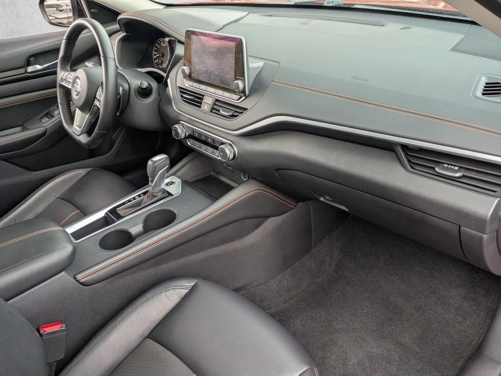 2021 Nissan Altima 2.5 SR Sedan