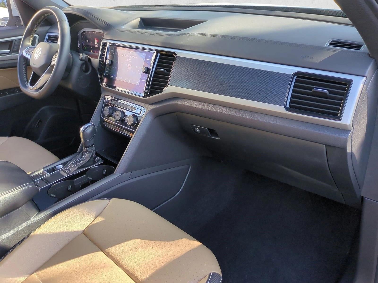 2022 Volkswagen Atlas Cross Sport 2.0T SE w/Technology FWD