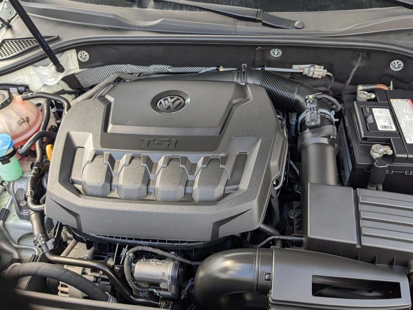 2019 Volkswagen Passat 2.0T Wolfsburg Edition Auto