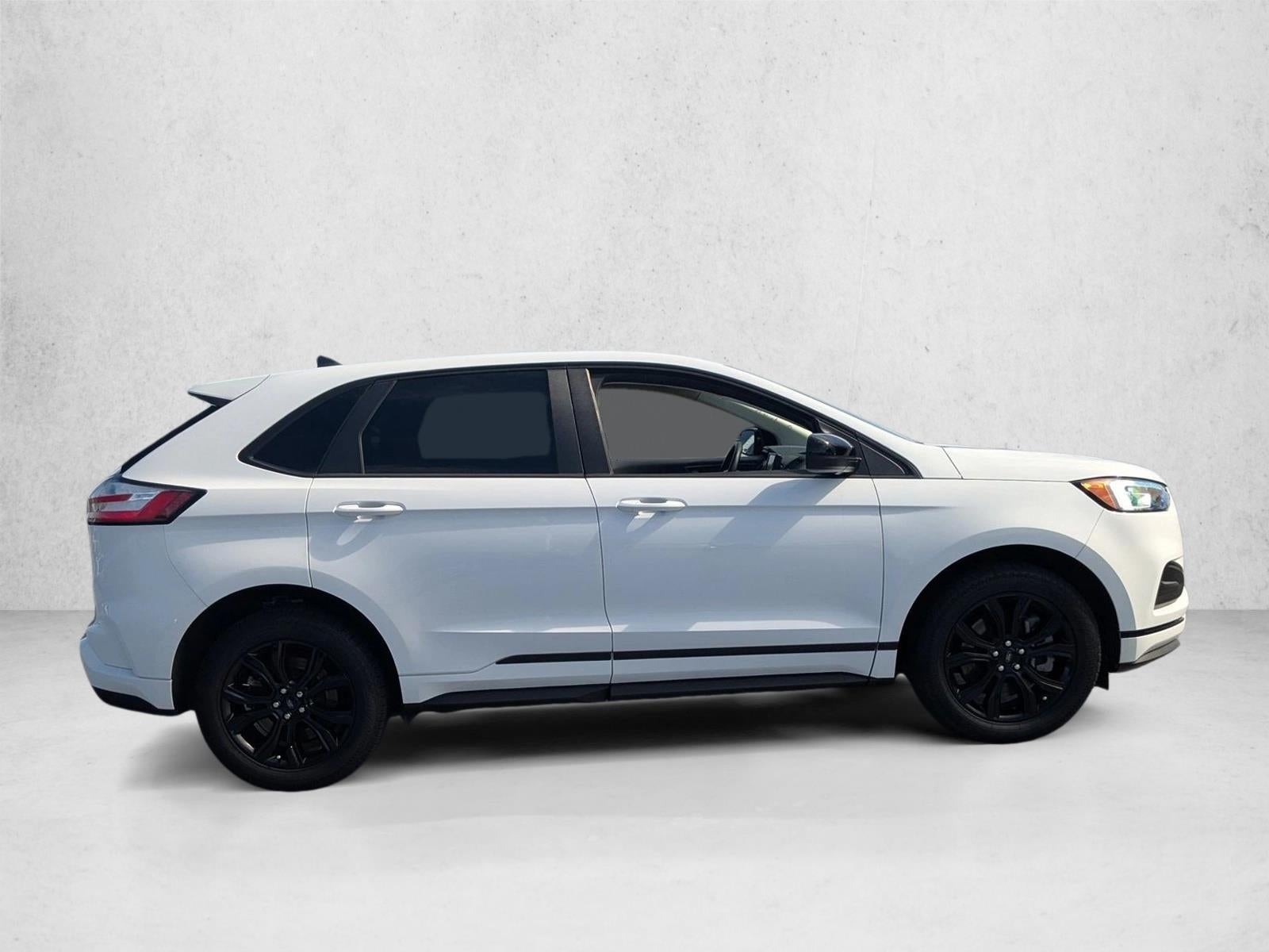 2022 Ford Edge SE AWD