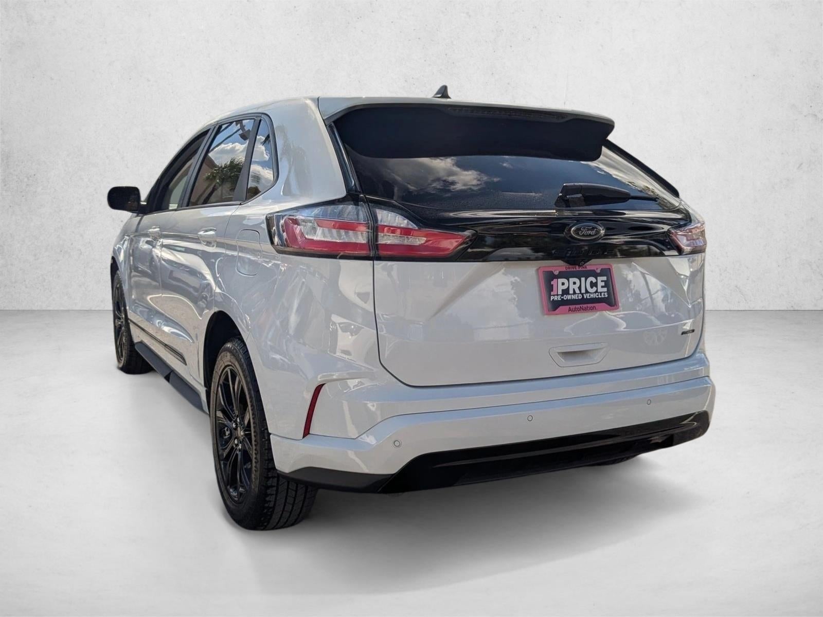 2022 Ford Edge SE AWD