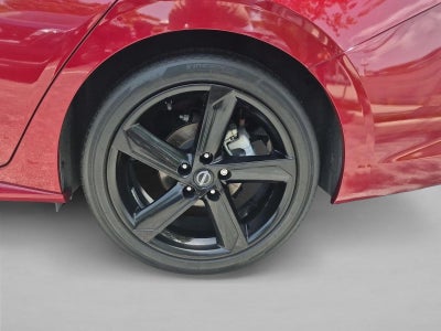 2024 Nissan Sentra SR CVT