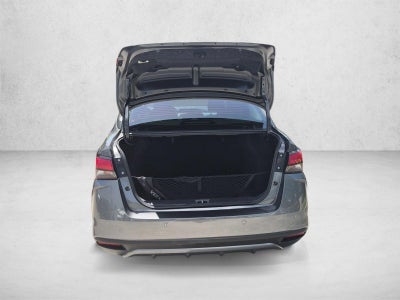2025 Nissan Versa SV CVT