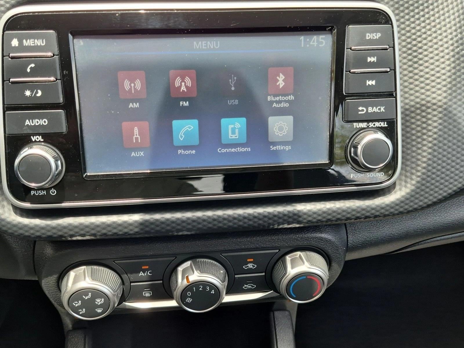 2023 Nissan Kicks S FWD