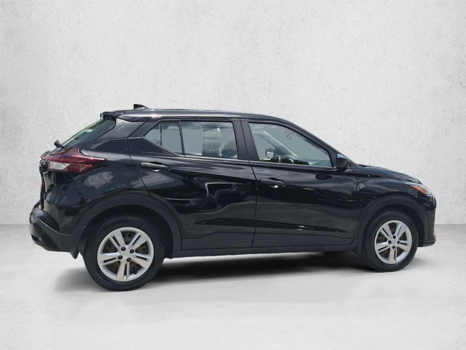 2023 Nissan Kicks S FWD