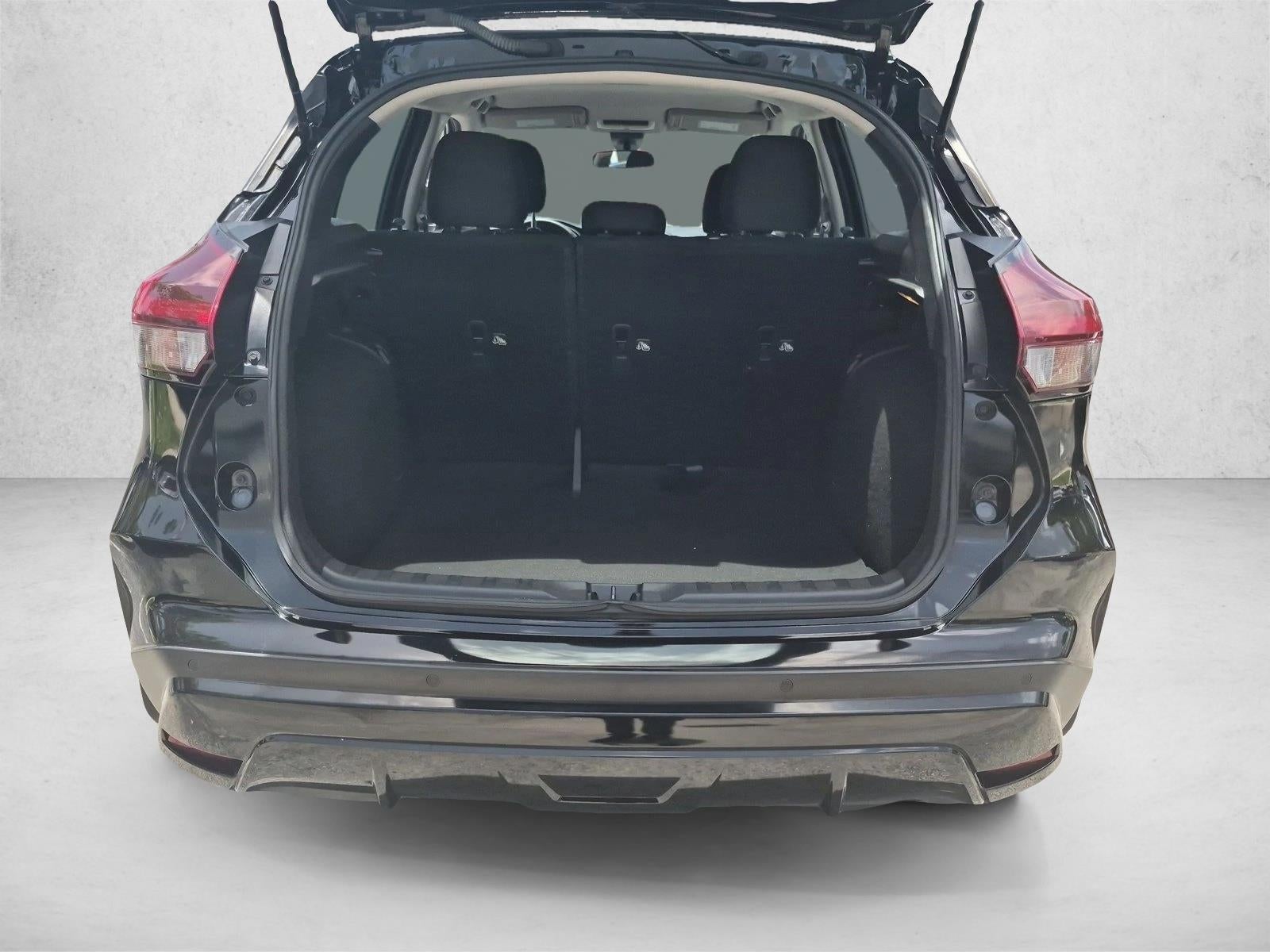 2023 Nissan Kicks S FWD