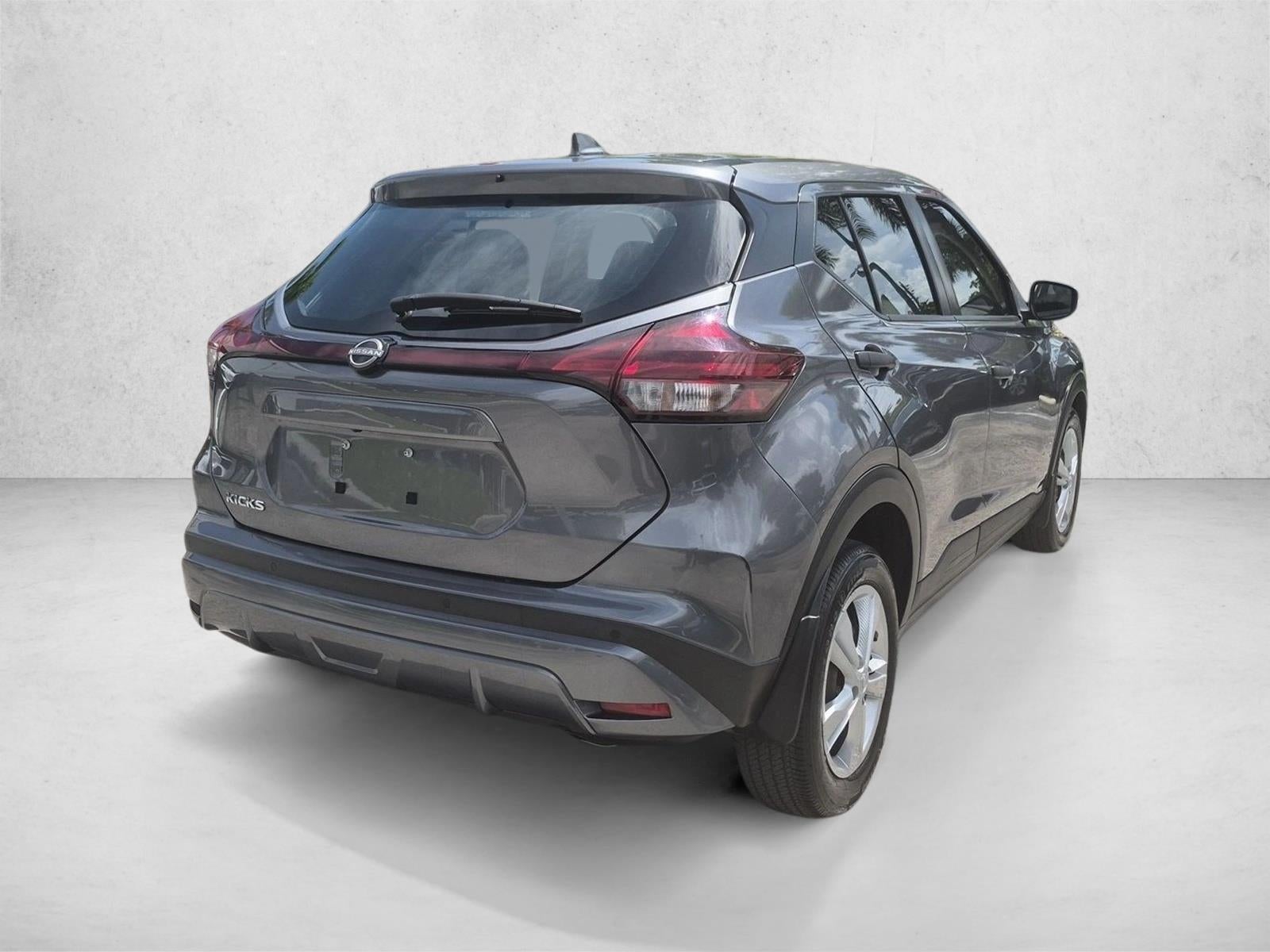 2023 Nissan Kicks S FWD