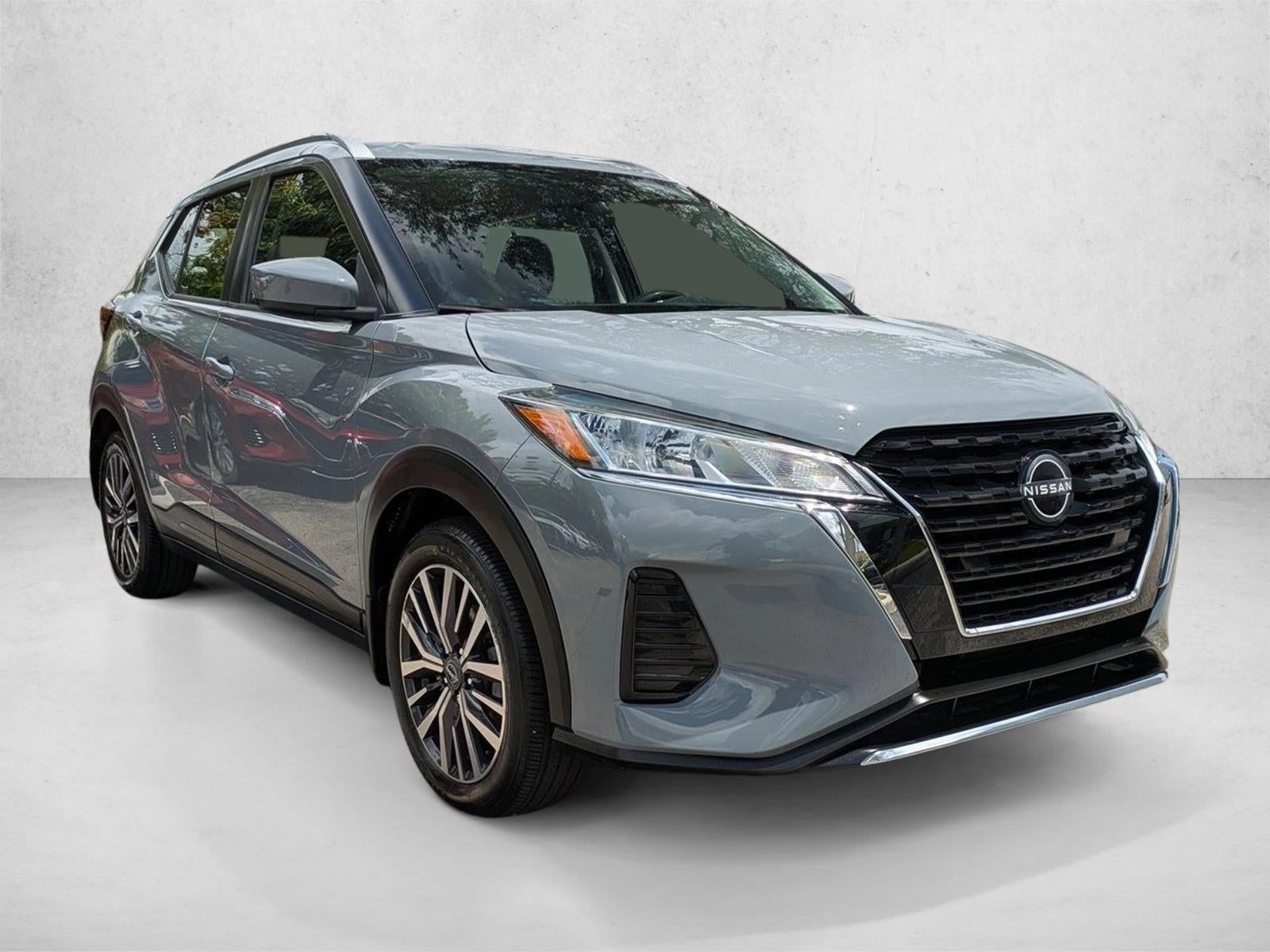 2022 Nissan Kicks SV FWD