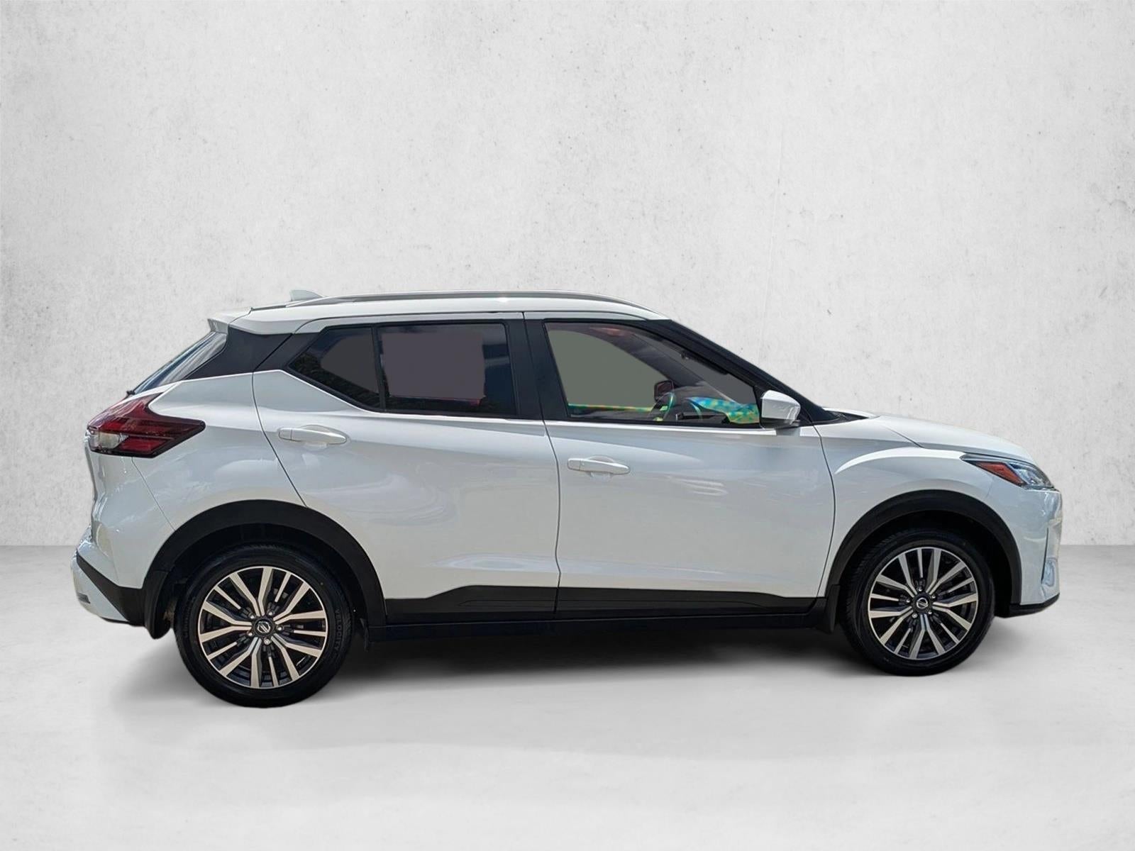 2021 Nissan Kicks SV FWD