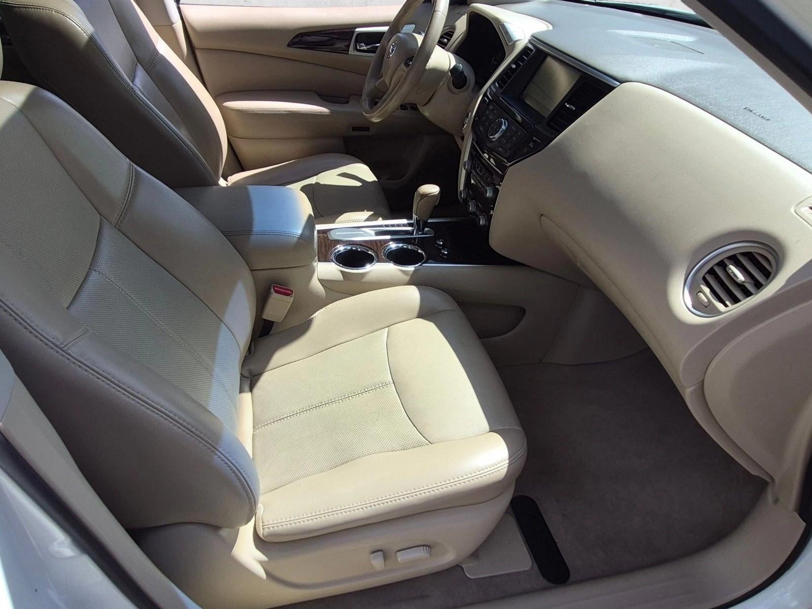 2014 Nissan Pathfinder 2WD 4dr Platinum