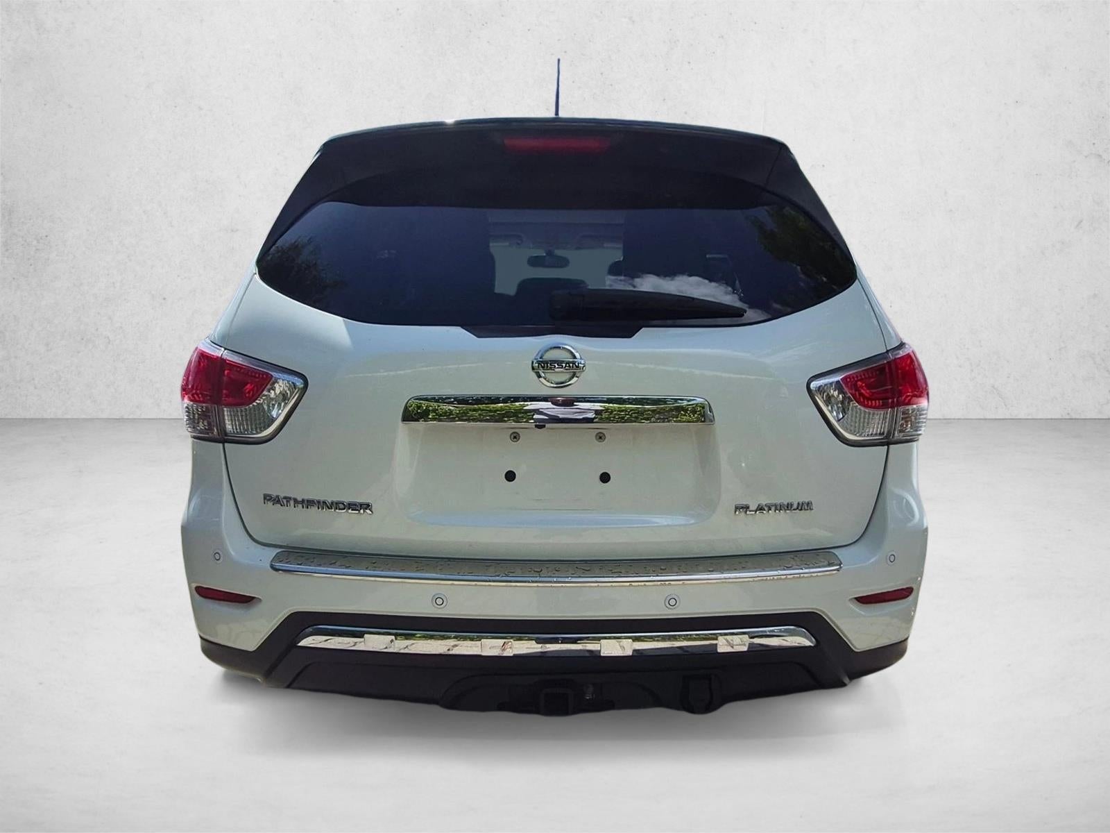 2014 Nissan Pathfinder 2WD 4dr Platinum