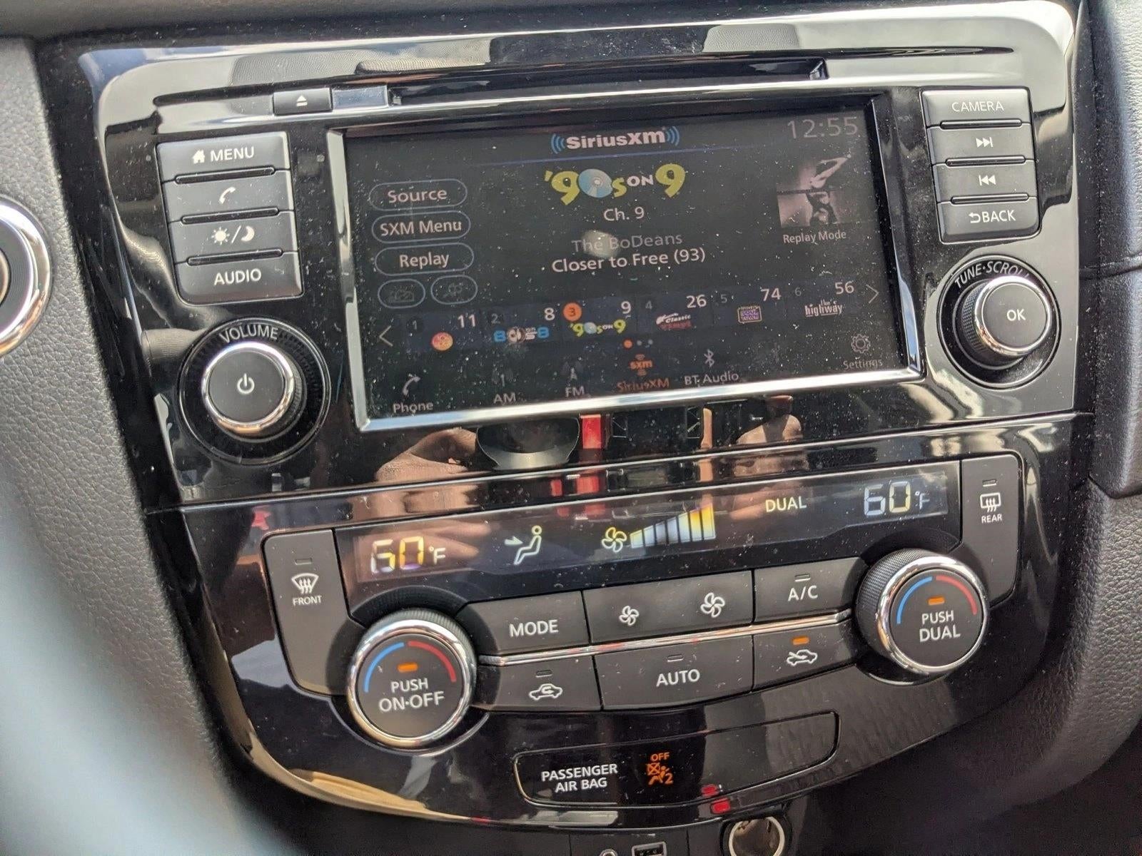 2020 Nissan Rogue FWD SV