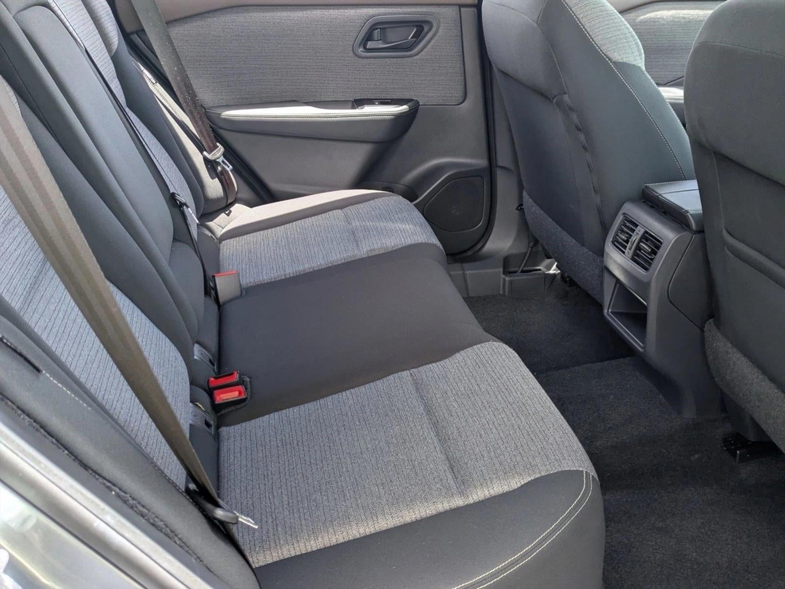 2022 Nissan Rogue FWD S