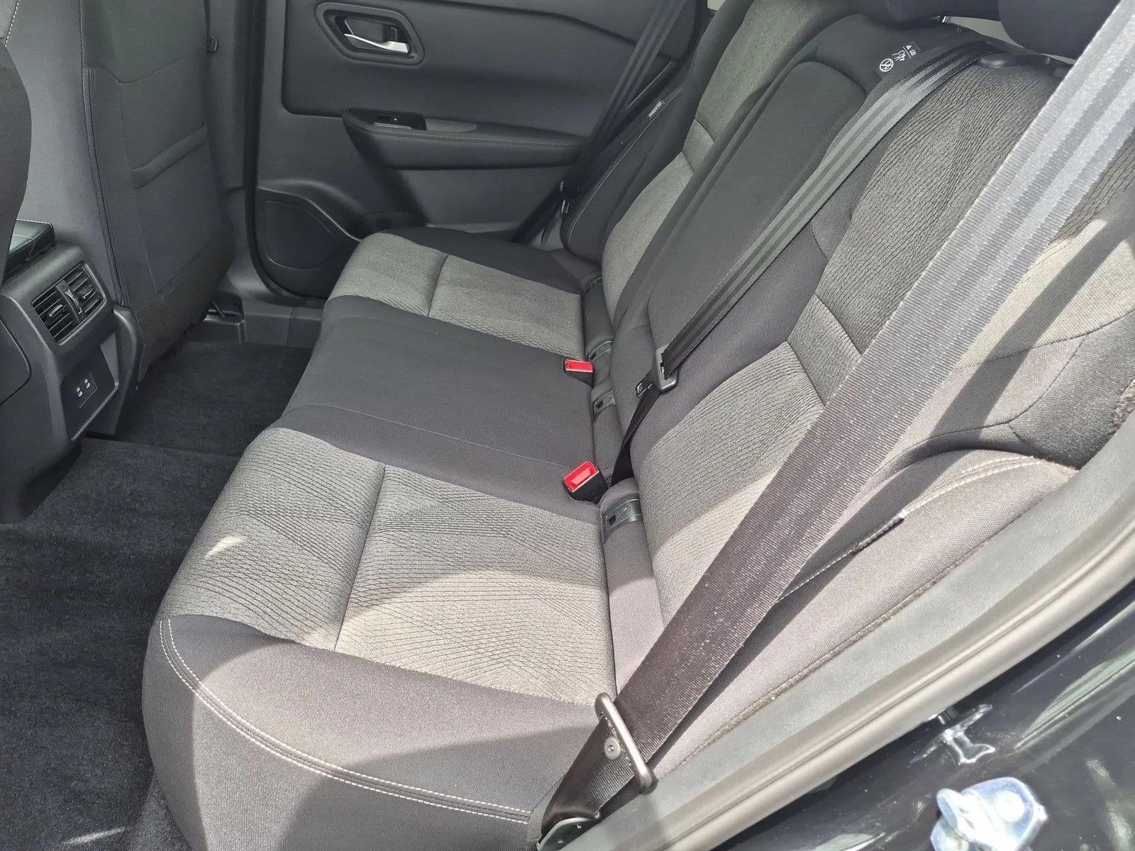 2026 Nissan Rogue FWD SV *Ltd Avail*