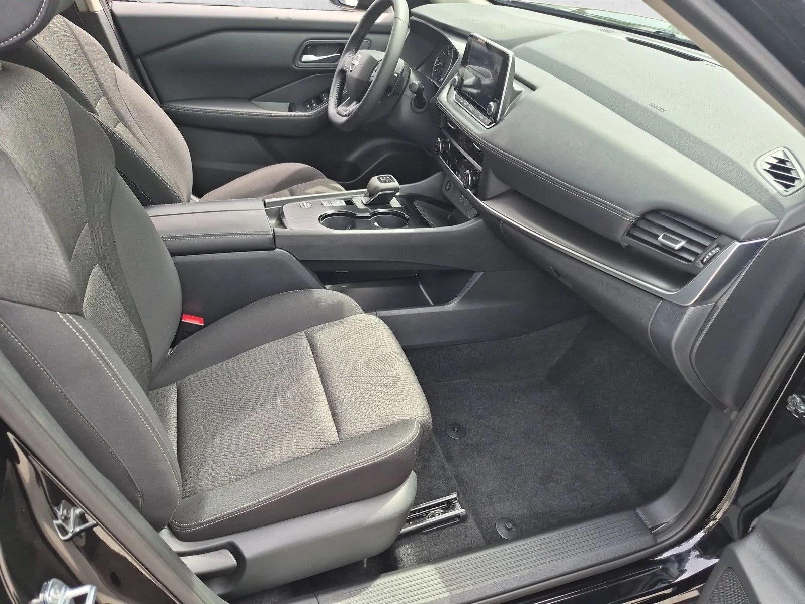 2026 Nissan Rogue FWD SV *Ltd Avail*