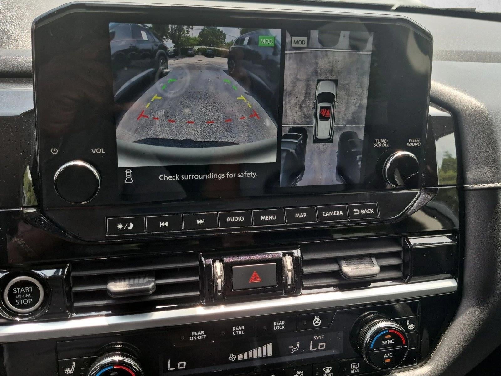 2022 Nissan Pathfinder SL 2WD