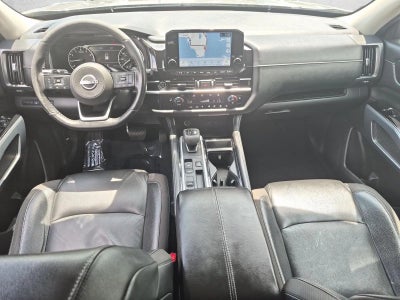 2022 Nissan Pathfinder SL 2WD