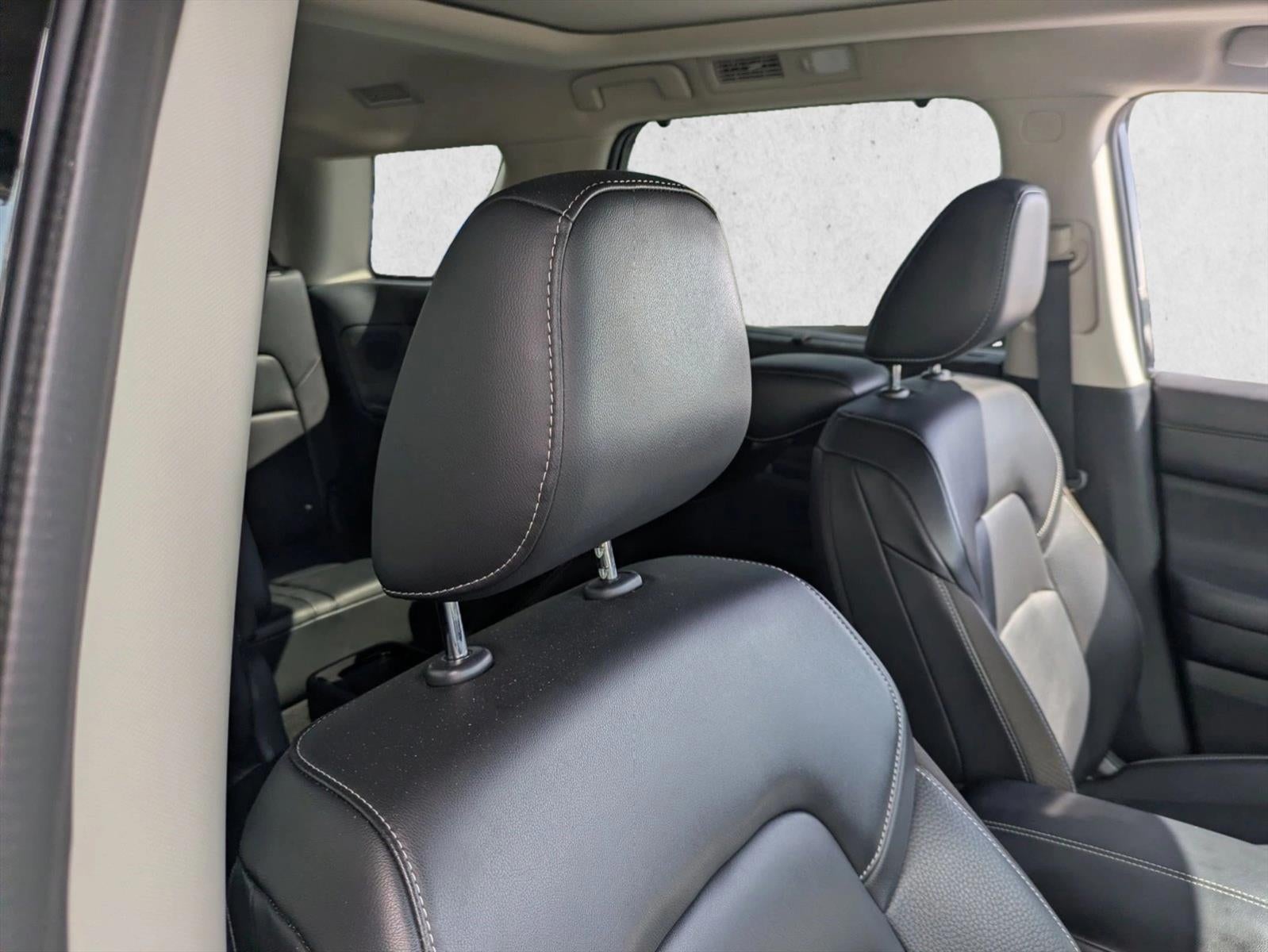 2024 Nissan Pathfinder SL 2WD