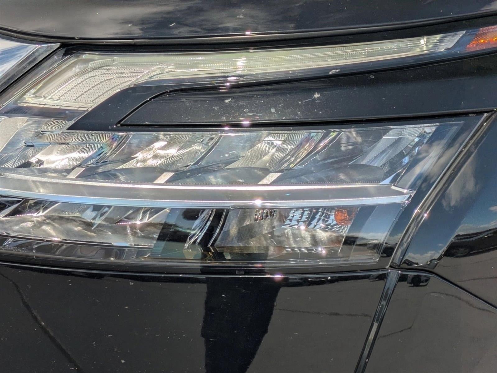 2024 Nissan Pathfinder SL 2WD