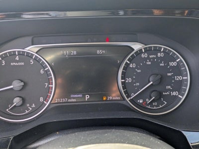 2024 Nissan Pathfinder SL 2WD