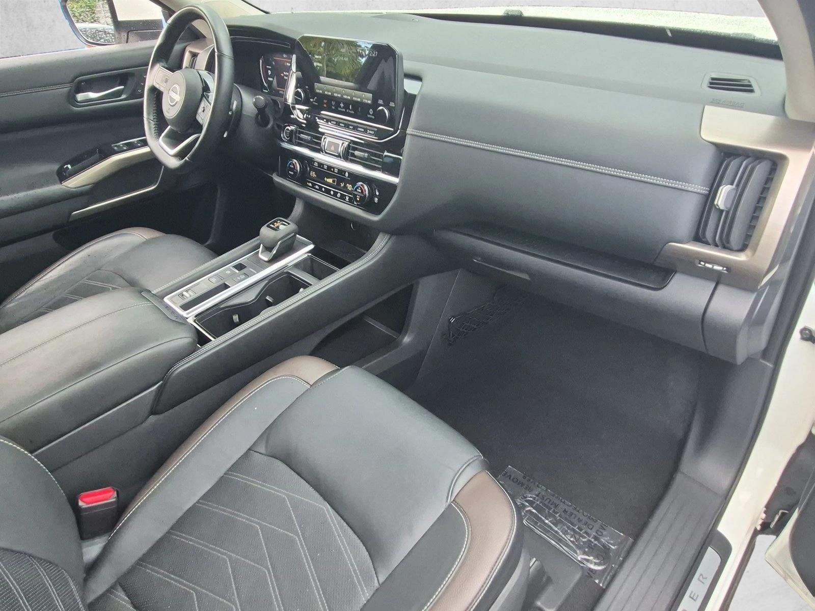 2024 Nissan Pathfinder Platinum 2WD