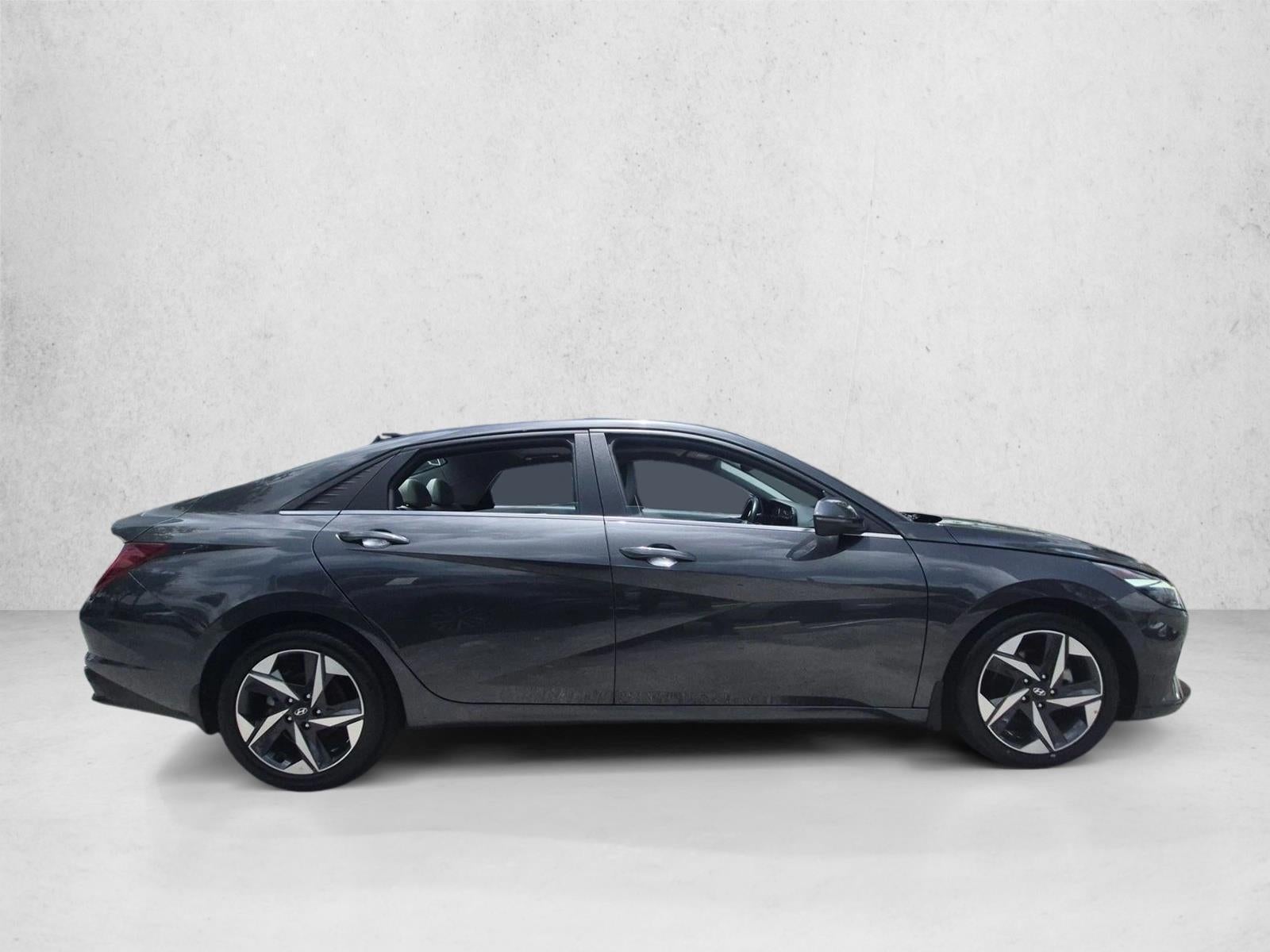 2023 Hyundai ELANTRA Limited IVT