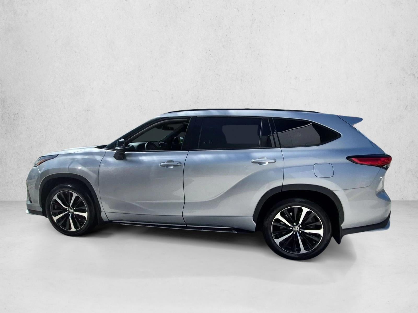 2022 Toyota Highlander XSE FWD (Natl)