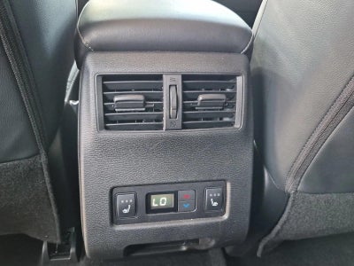 2023 Mitsubishi Outlander SEL FWD