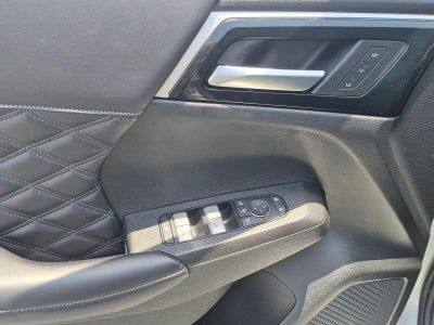 2023 Mitsubishi Outlander SEL S-AWC