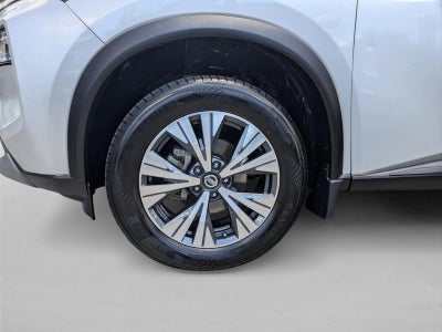 2021 Nissan Rogue FWD SV