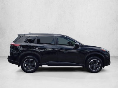 2024 Nissan Rogue FWD SV