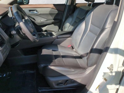 2022 Nissan Rogue FWD SV