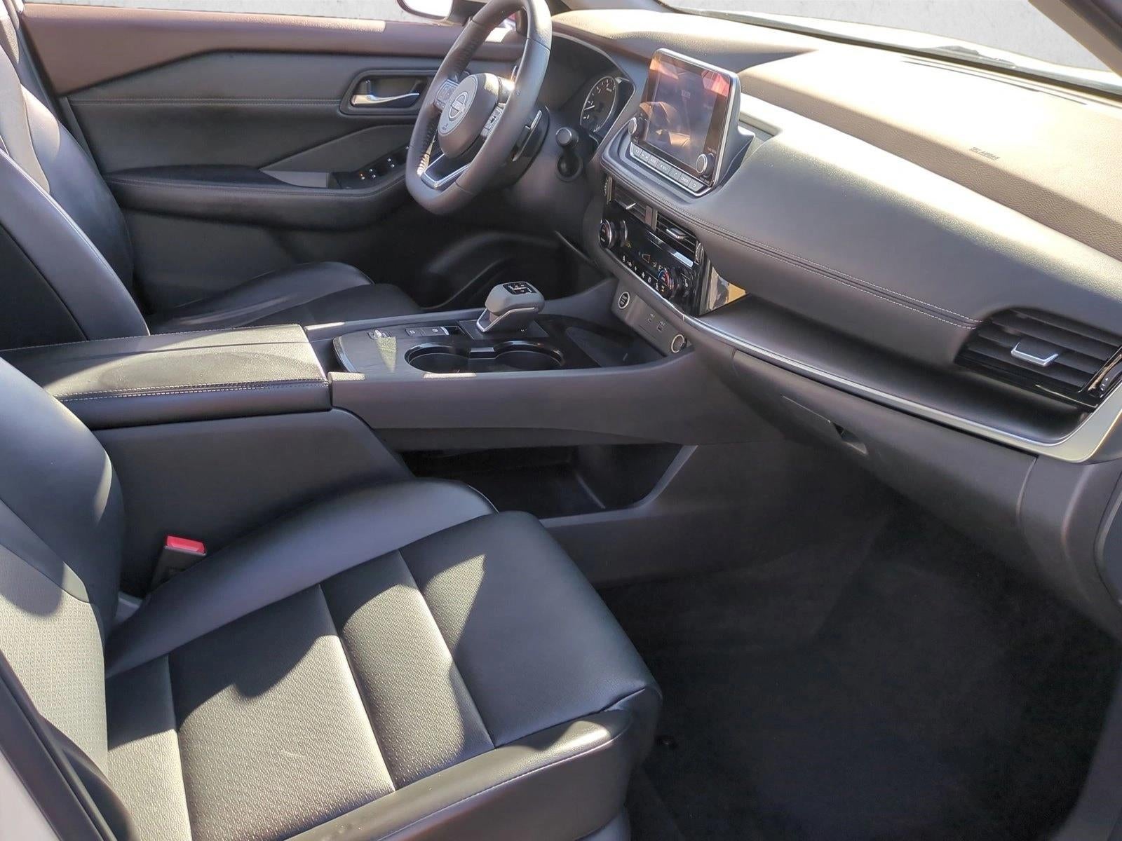 2022 Nissan Rogue FWD SV