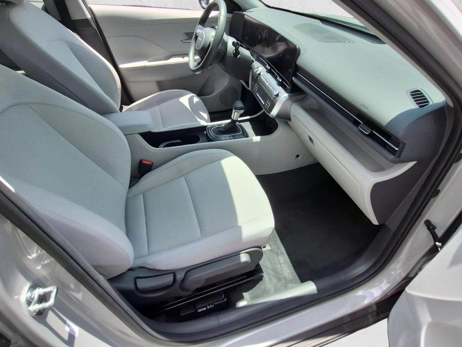 2024 Hyundai KONA SEL FWD