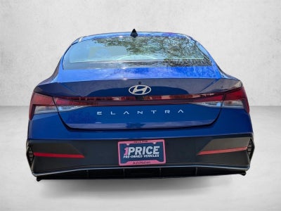 2024 Hyundai ELANTRA SEL IVT