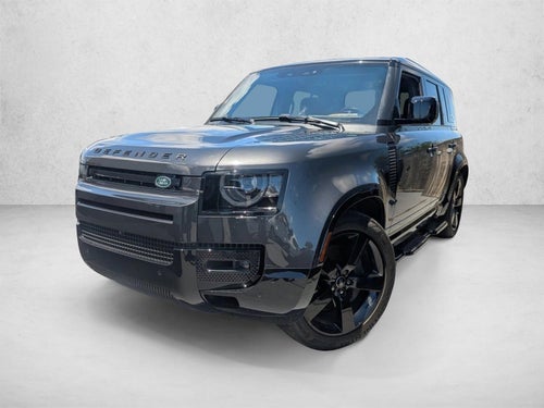 2024 Land Rover Defender 110 P400 X-Dynamic SE