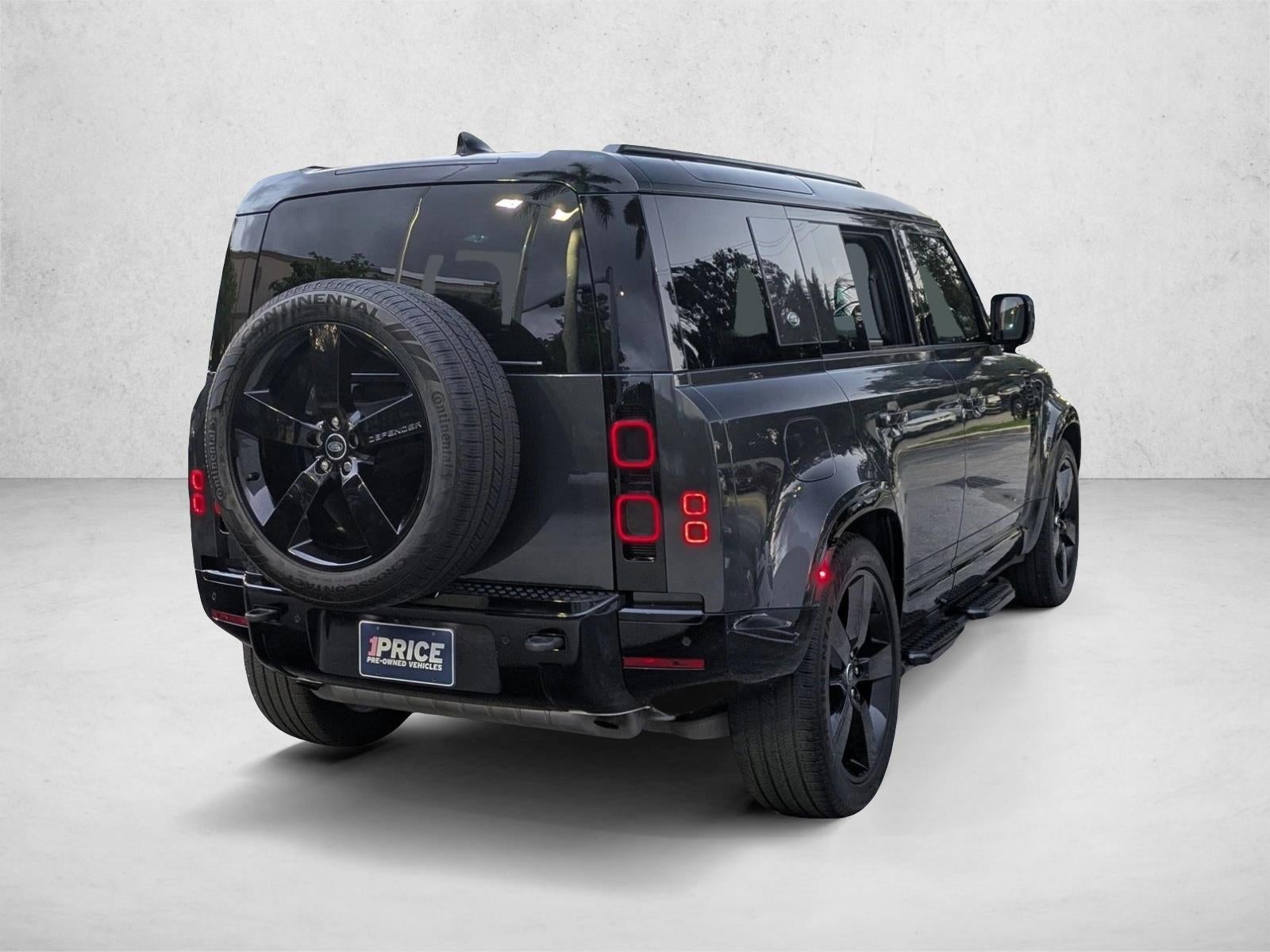 2024 Land Rover Defender 110 P400 X-Dynamic SE