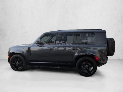 2024 Land Rover Defender 110 P400 X-Dynamic SE