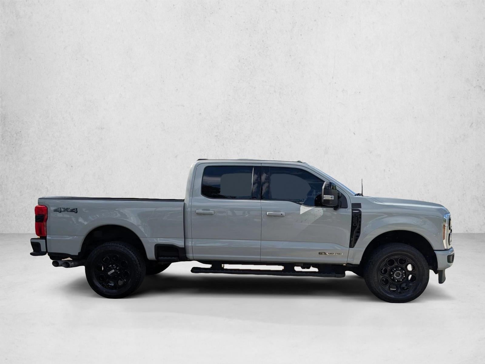 2025 Ford Super Duty F-250 SRW LARIAT 4WD Crew Cab 6.75' Box