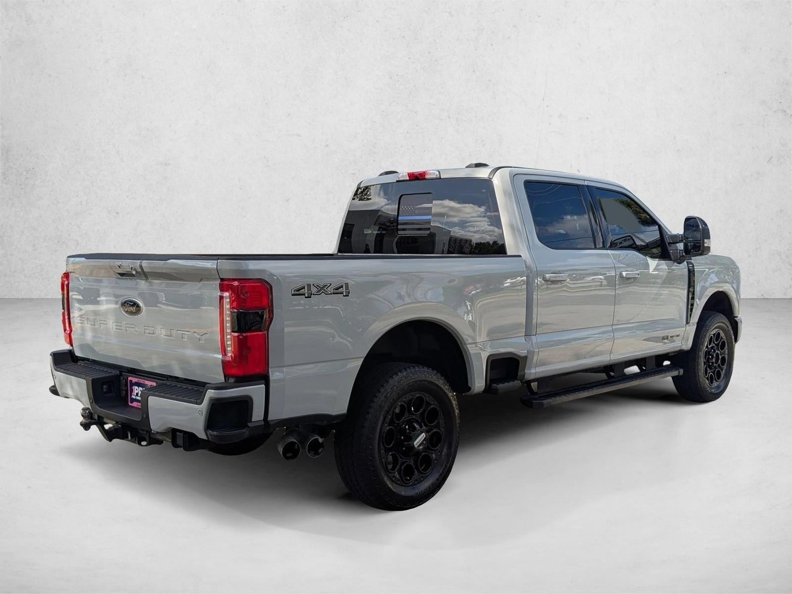 2025 Ford Super Duty F-250 SRW LARIAT 4WD Crew Cab 6.75' Box